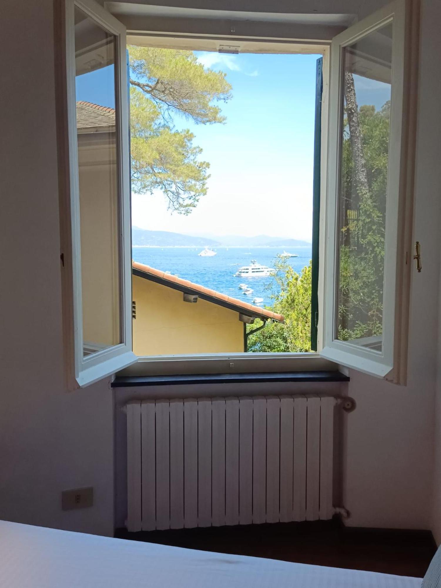 Portofino Seaview Apartment, 50 Meters From The Beach, Free Parking, Air Conditioning Paraggi Bagian luar foto